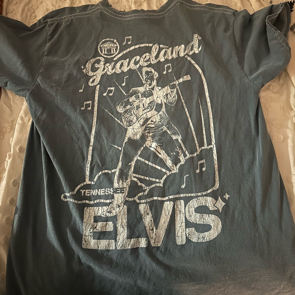 Distressed Elvis Presley Graphic Tee